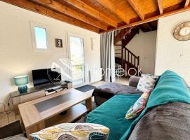 Charmante maisonnette Terrasse - Proche plages, hôtel à Guidel