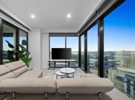 High Rise Marina Tower Residence
