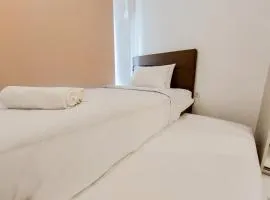 Stunning and Strategic Studio Apartment Sky House Alam Sutera By Travelio