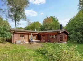 Lovely Home In Anderstorp With Wifi
