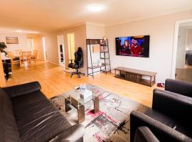 Full Privacy Apartment with Free Parkrings