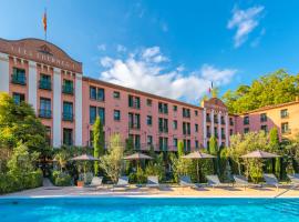 Le Grand Hôtel, penginapan dengan onsen di Molitg les Bains