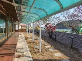 Gyeongju Thousand Year's Miso Pension