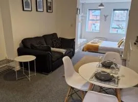 Hereford City - Victory Apartment - Modern Studio In Vibrant Popular Area of Hereford - Hosted by RENTMYHOUSE