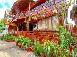 Soutikone1 Guesthouse, hotel a Luang Prabang