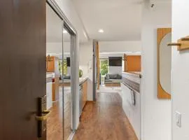 Palisades Tahoe Lodge Rentals Studio Loft #308