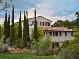 New Stylish Villa with Swimming Pool in Capalbio