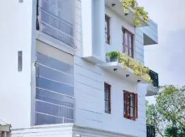 Fairway Apartment
