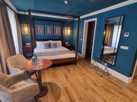 Açores Autêntico Boutique Hotel, hotel v mestu Angra do Heroísmo