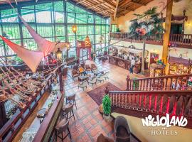 Nigloland Hôtels, hotel in Dolancourt