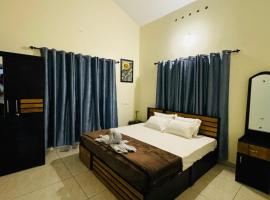 SEA BEE entire villa varkala, villa in Varkala