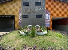 lux motel