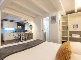 Canals by Unik Vacation