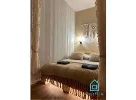 Bohos Apartment -2 min to City Center Gdynia & Seaside