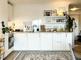 Cosy Room 10M to Oslo S ONLY WOMEN