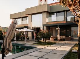 Di' Wine House Fruška Gora, hotel in Irig