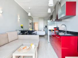 Fira Apartments by gaiarooms, hotel en Barcelona
