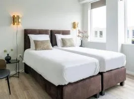 Aircon-suite With Shared Kitchen And Free Parking