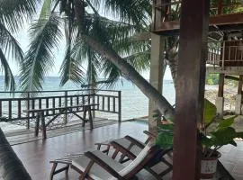 Villa Naatang Bohol Beach House 1