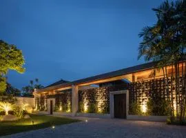 Casa Sachi & Casa Halona