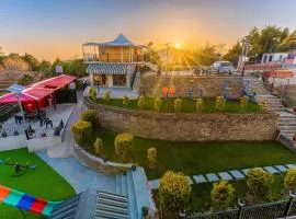Sun E Side Getaway