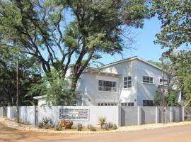 Apartments @ 125، فندق عائلي في غابورون