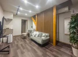 和居 森 おしゃれな木の温もりを感じるお部屋で大阪を大満喫できる宿