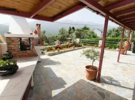 Aoria Traditional House with Stuning Mountain View