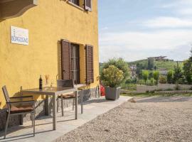 Casa Borgogno, khách sạn ở Castiglione Falletto