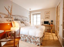 Appartement de Charme, bord de mer proche st Malo Dinan, hotel a Pleudihen-sur-Rance