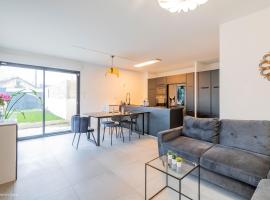 Maison Design 2 CH proche CDG, Paris, hotel en Tremblay-en-France