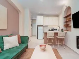 Koukaki Jacuzzi Retreat