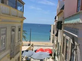 Plage,15 m, mer, Casa Melissa by SesimbraSunSea