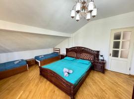 Ararat Guest House, hotel en Ereván