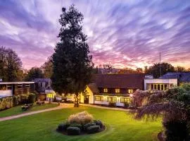 Sunday Box Hill Burford Bridge Hotel