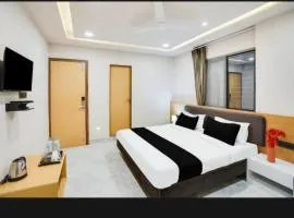 Hotel Eternity