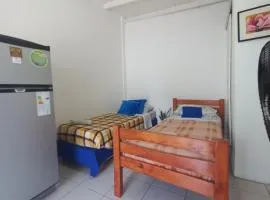 Hostel en Almirante Brown
