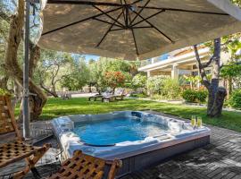 Apartments Blanka - Garden Oasis with Jacuzzi, hotel para golfe em Rab