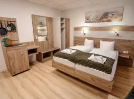 Sonnenschein Hotel & Apartments