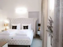 Luxurious Castle Retreat in Austria Little Versailles with Nearby Spas