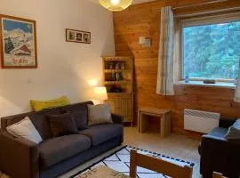 Studio with swimming pool near the slopes