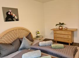 Pilgrims "Dobby" 1 SZ wifi, Hotel in Brilon