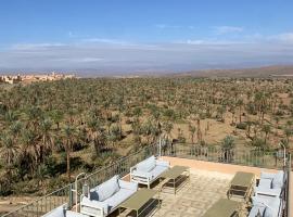 Hotel Kasbah Ennakhile, hotel v destinaci Nkob
