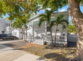 Mesa House, Dos -Unreal Location, hotel in Key West