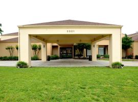 Courtyard by Marriott Dallas-Fort Worth/Bedford, hotel v destinaci Bedford