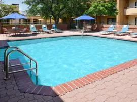 Courtyard Dallas Las Colinas