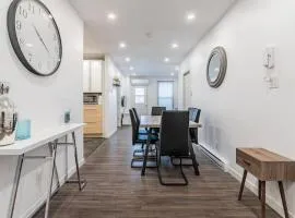 Huge 3 Bedroom Condo with a Large Patio