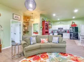 4 Mi to Lazy E Arena Horse Lovers Haven with Grill