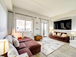 3 Mi to Sugar Mountain Ski Resort Cozy Getaway!, condo in Sugar Mountain