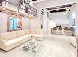 Luxury on Rue Haute